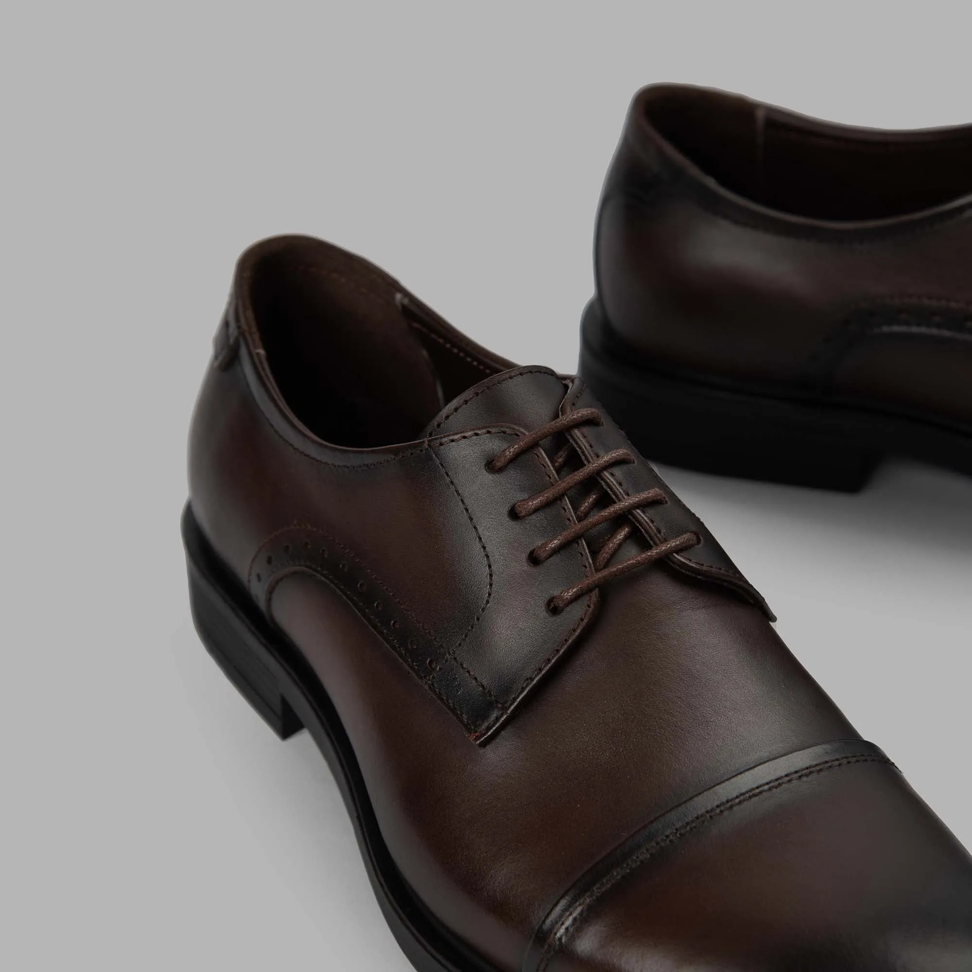 Derby Cap Toe Shoes - Brown