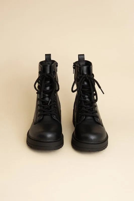 EPSOM Lace-Up Boots