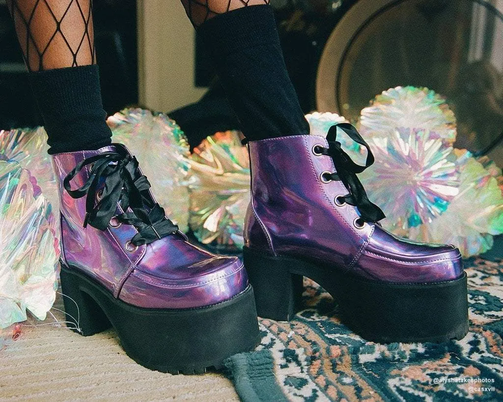 Lavender Iridescent Nosebleed Boot