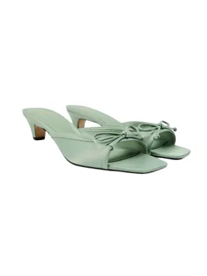 Nanise Bow Sandals in Green