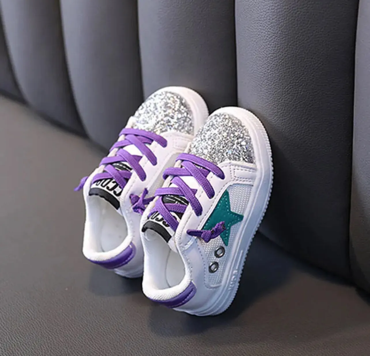 Star Kid Sequined Lace Up Kid Sneakers