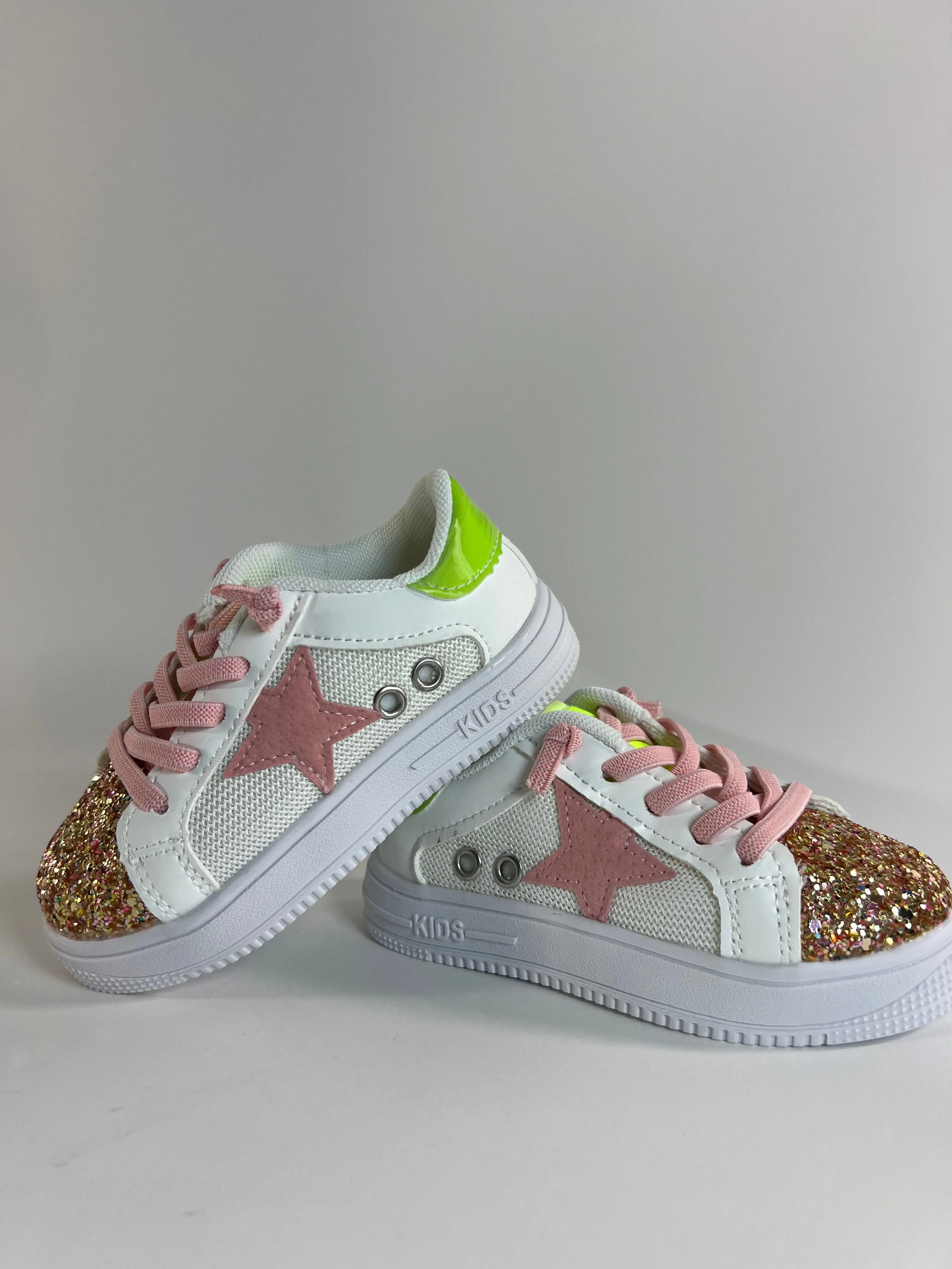 Star Kid Sequined Lace Up Kid Sneakers